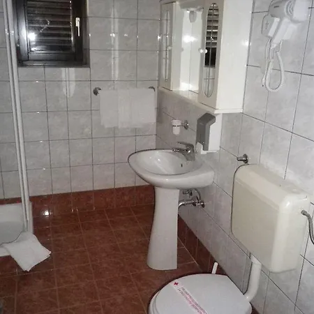 Pansion Kiko Starigrad Paklenica