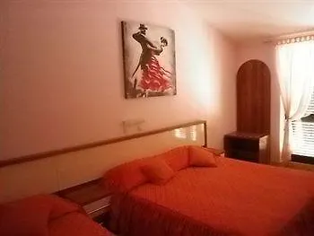 潘修齐克酒店 3*