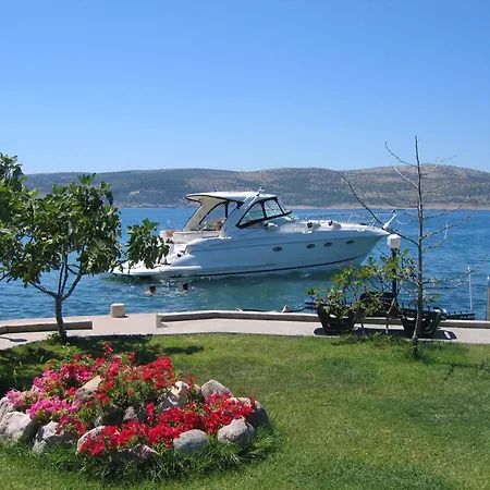 Guest house Pansion Kiko 3*