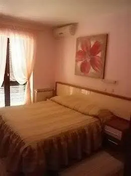 Pansion Kiko Vendégház 3*